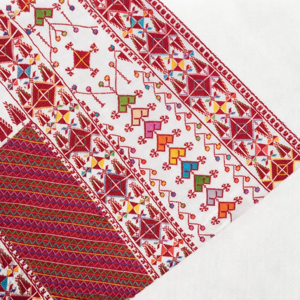 Detail of Beit Nabala White Rahbani Thobe embroidery