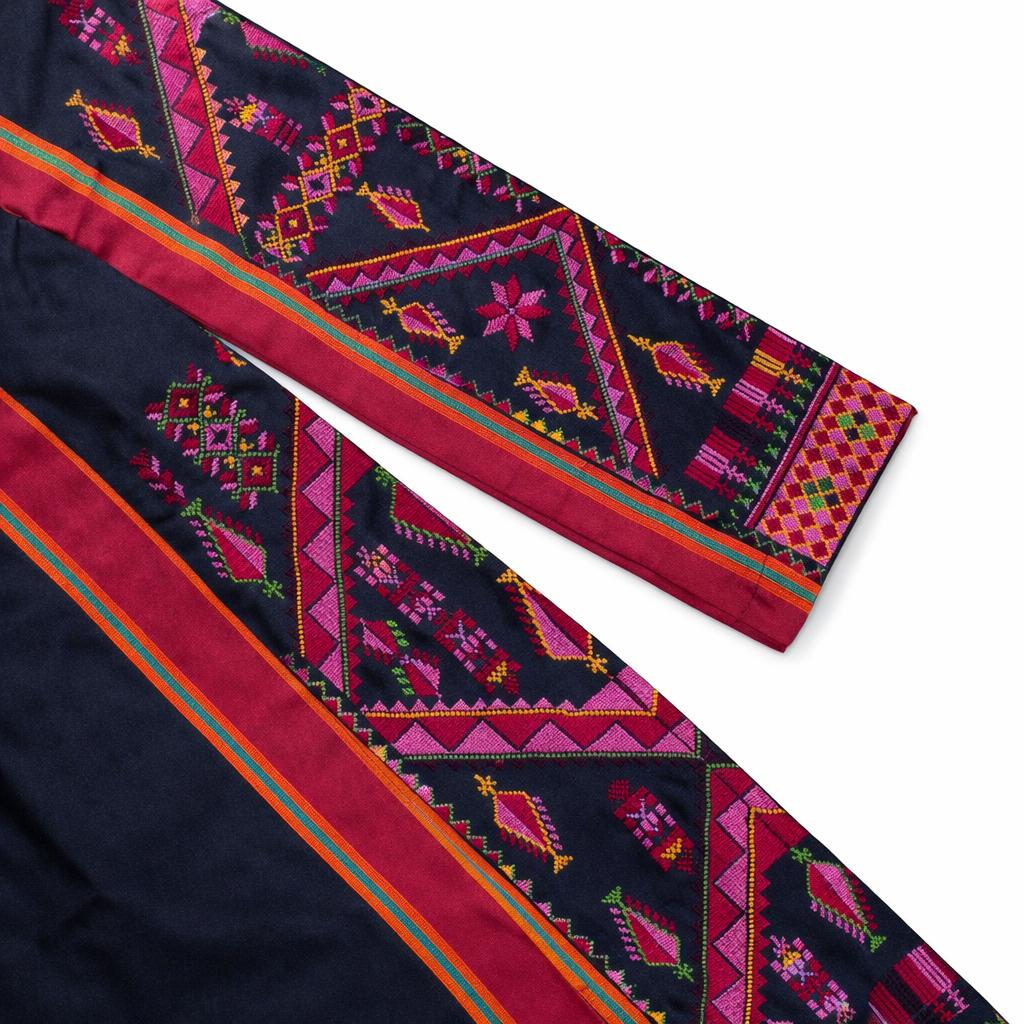 Construction detail of Al-Majdal thobe variation 1