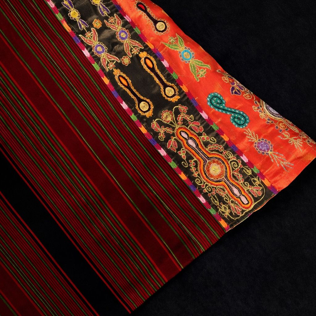 Detail of Bethlehem Al-Malak Striped Thobe embroidery