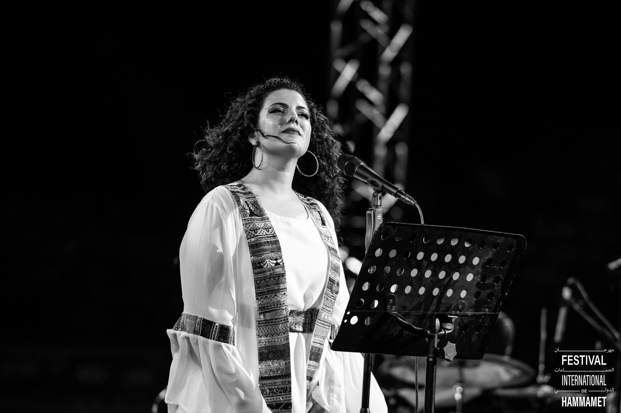 Palestinian Folk Chants: Songs of Heritage and Identity